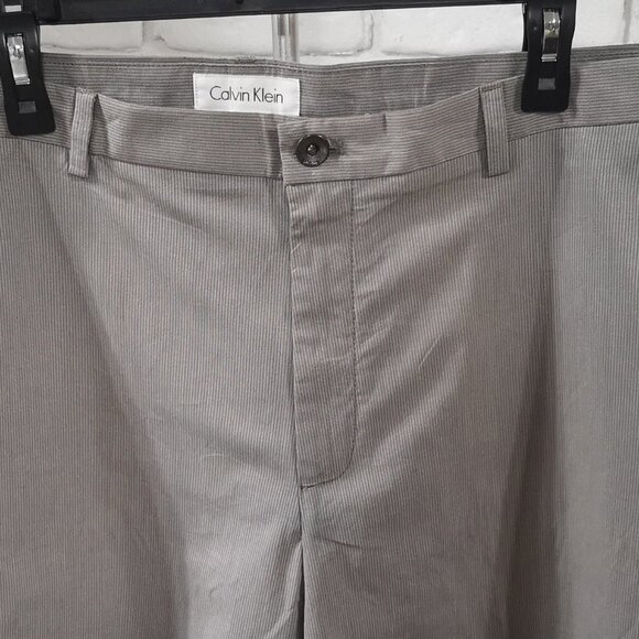 NWT Calvin Klein Men's Size 40 Lightweight Grey Straight Fit Shorts - Picture 7 of 10